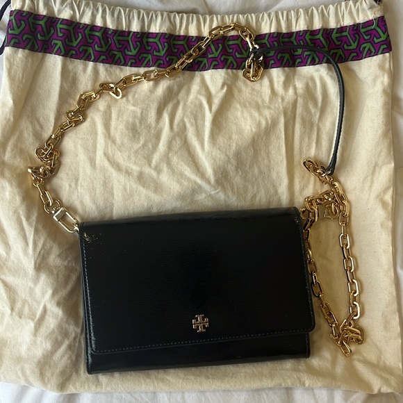 TORY BURCH Patent Leather Wallet On Chain Black - Picture 1 of 9